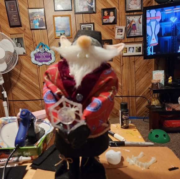 Fall Decor and Custom made Gnomes. - Picture 16 of 16